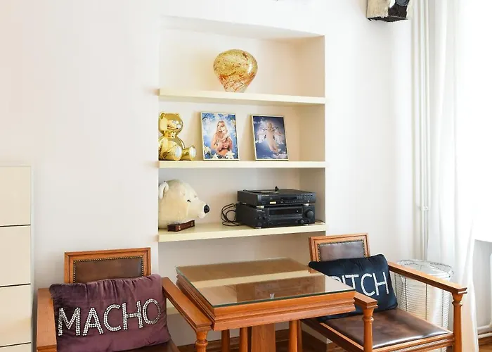 Apartament Neoclassical Luxury