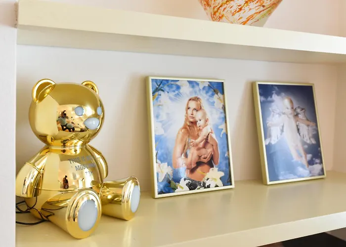 Apartment Neoclassical Luxury *